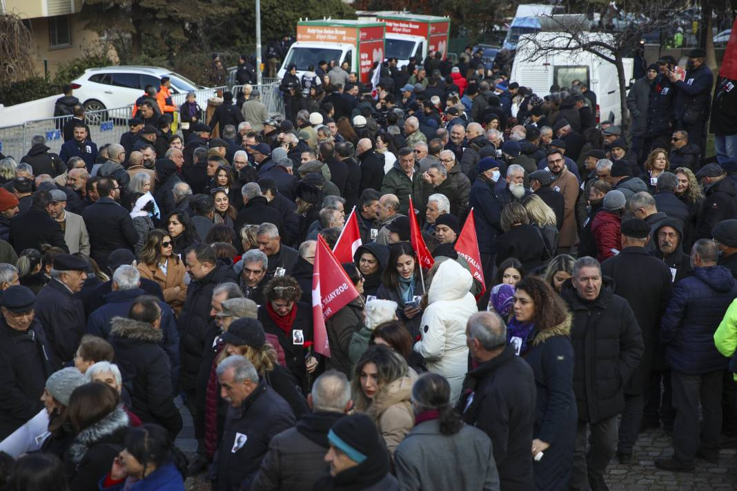 Gazeteci-yazar Uğur Mumcu ölümünün 31'inci yılında anıldı - Resim: 5